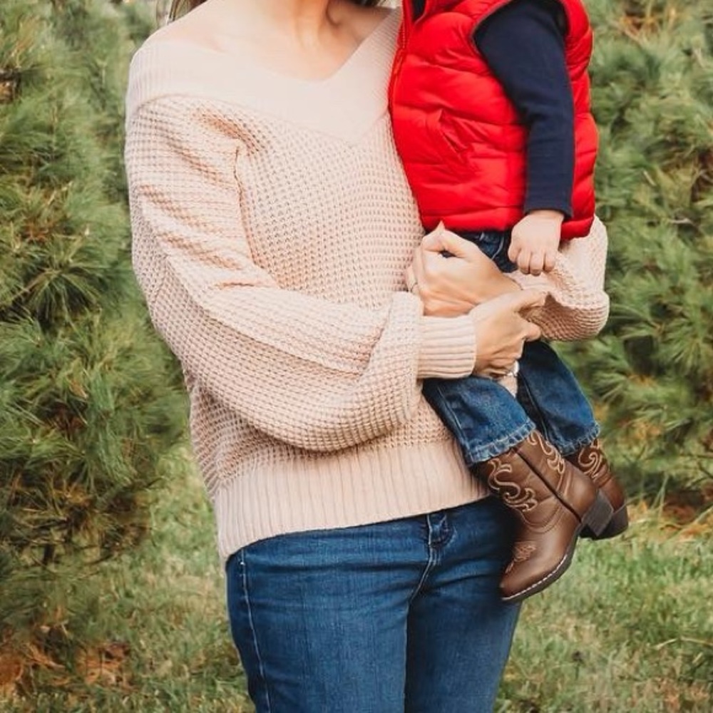 Dusty Rose V Neck/Off the Shoulder Sweater